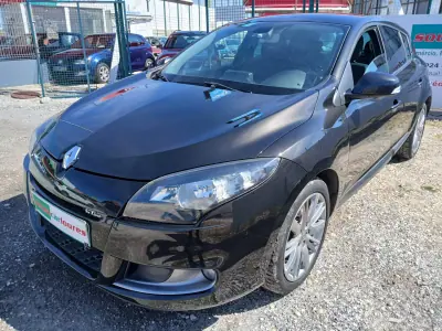 Renault Mégane 2010 - 7800 EUR, 122607 km - AUTO.MOTO.pt - 122607km - foto 3 de 29