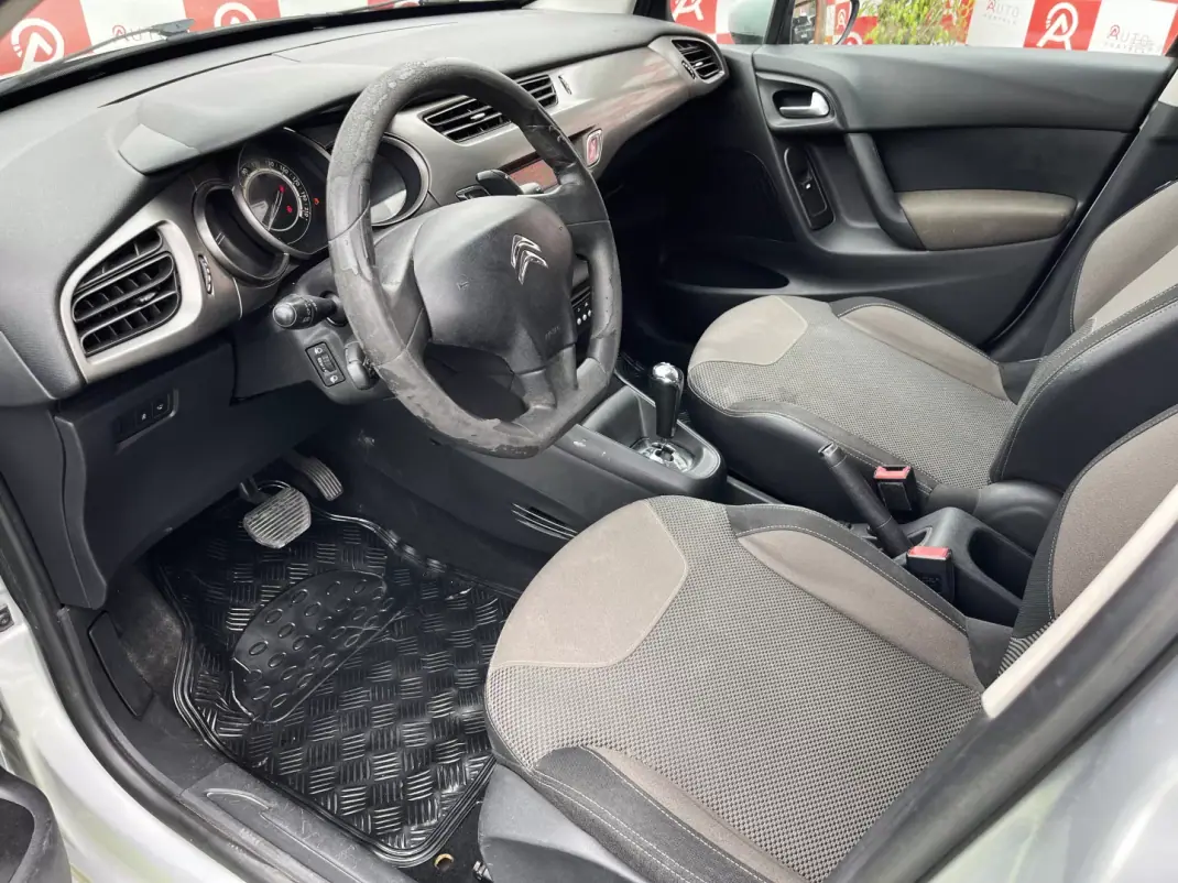 Citroën C3 2015 - 6990 EUR, 110050 km - 110050km - foto 10 de 18