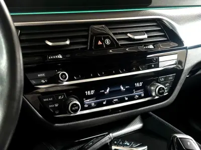 BMW 520 2022 - 37900 EUR, 163187 km - AUTO.MOTO.pt - 163187km - foto 30 de 33