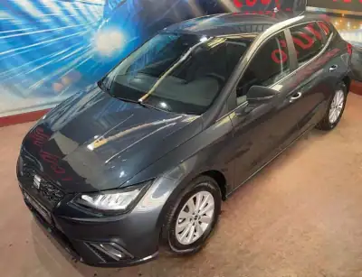 SEAT Ibiza 2024 - 17999 EUR, 1000 km - AUTO.MOTO.pt - 1000km - foto 6 de 40