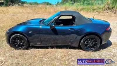 Mazda MX-5 2022 - 28450 EUR, 70262 km - AUTO.MOTO.pt - 70262km - foto 4 de 31