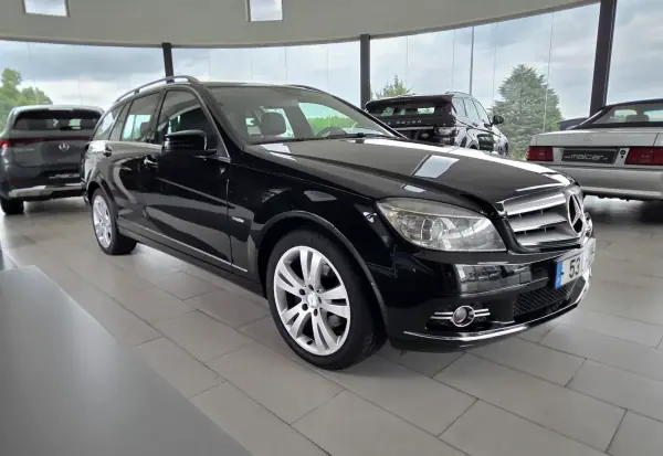 Mercedes-Benz C 220 2011 - 12900 EUR, 222771 km - AUTO.MOTO.pt - 222771km - foto 8 de 31