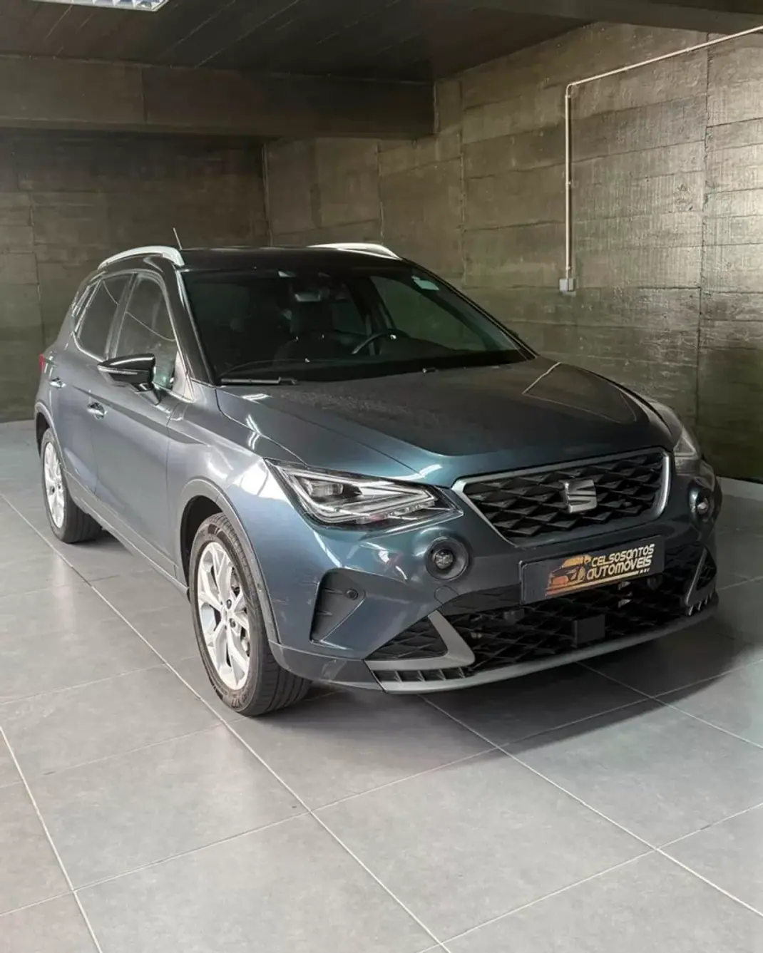 SEAT Arona 2022 - 17000 EUR, 78500 km - AUTO.MOTO.pt - 78500km - foto 1 de 19