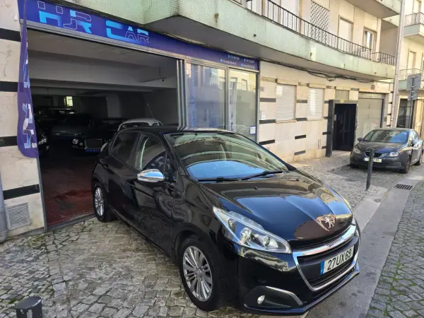 Peugeot 208 1.2 PureTech Allure 2018 Petrol