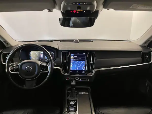 Volvo V90 Cross Country 2017 - 23500 EUR, 213000 km - AUTO.MOTO.pt - 213000km - foto 4 de 44