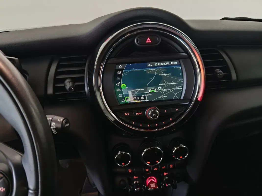 MINI Cooper 2019 - 16200 EUR, 80000 km - 80000km - foto 34 de 52