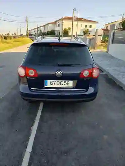 Volkswagen Passat Variant 2005 - 3550 EUR, 244000 km - 244000km - foto 10 de 12