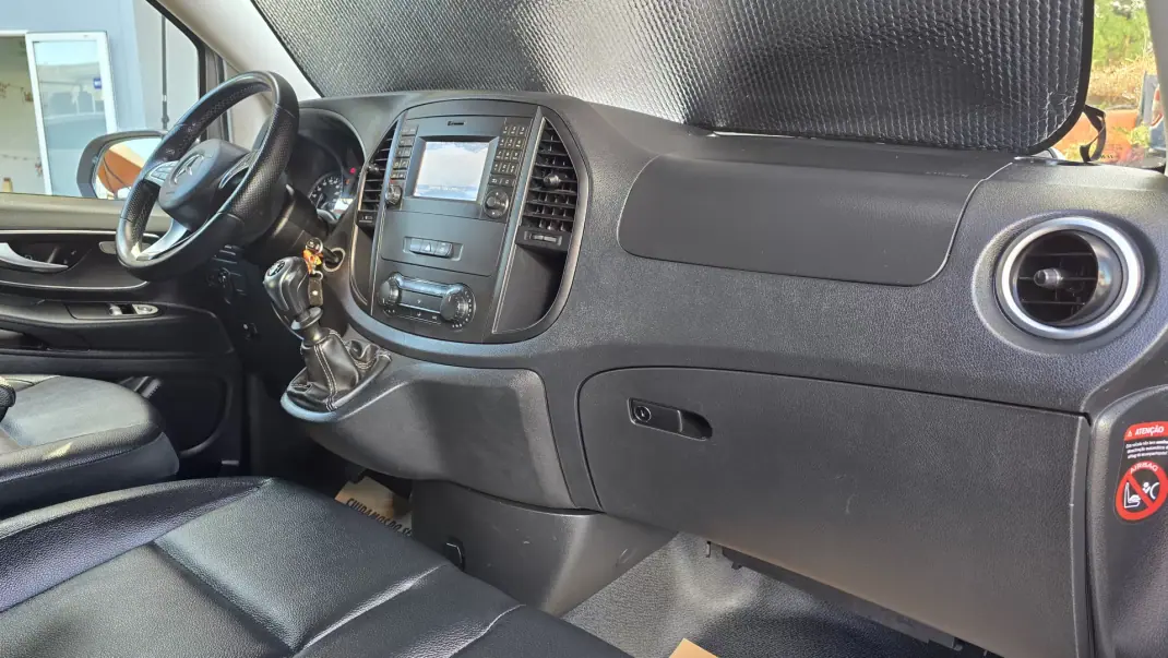 Mercedes-Benz Vito 2020 - 18950 EUR, 116100 km - 116100km - foto 19 de 20