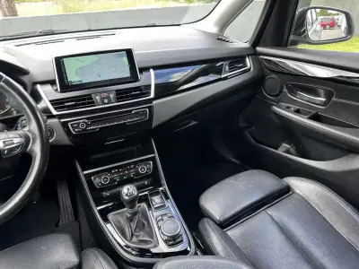 BMW 218 Active Tourer 2014 - 13900 EUR, 150000 km - AUTO.MOTO.pt - 150000km - foto 40 de 60