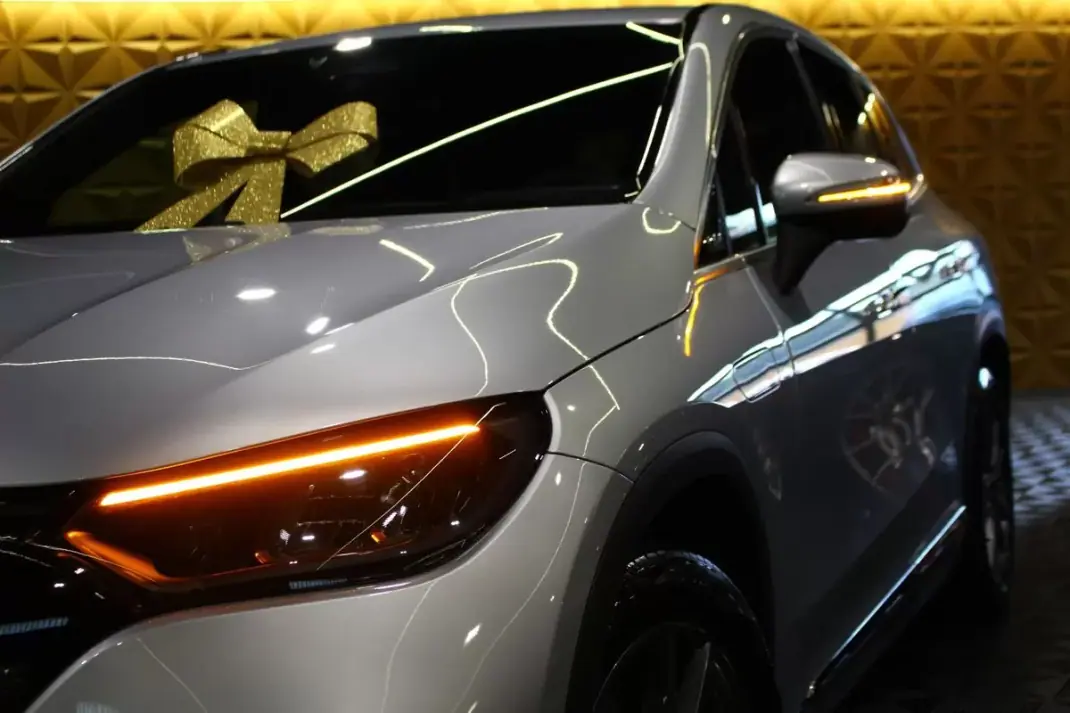 Mercedes-Benz EQE 2025 - 58900 EUR, 25000 km - AUTO.MOTO.pt - 25000km - foto 4 de 42