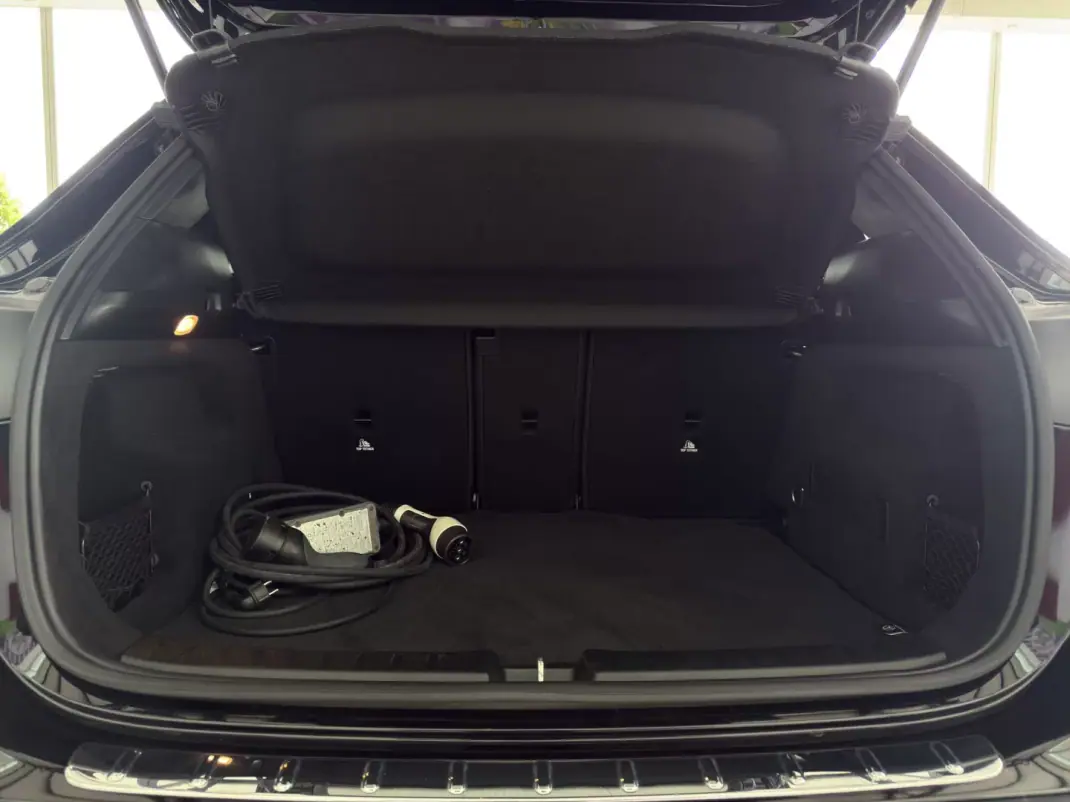 Mercedes-Benz GLA 250 2022 - 36950 EUR, 56657 km - AUTO.MOTO.pt - 56657km - foto 10 de 10