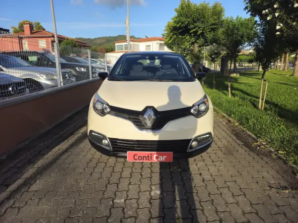 Renault Captur 2015 - 8990 EUR, 161000 km - 161000km - foto 2 de 12