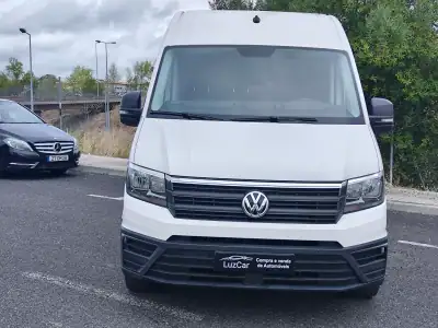 VW Crafter 2.0 TDi L4H3 2019 - 17980 EUR, 250000 km - AUTO.MOTO.pt - 250000km - foto 3 de 32