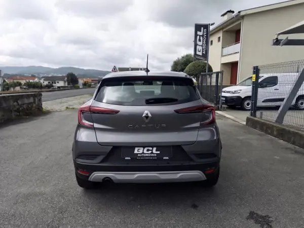 Renault Captur 2021 - 15990 EUR, 120000 km - 120000km - foto 6 de 45