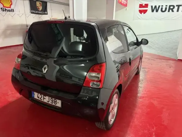 Renault Twingo 2008 - 5250 EUR, 105000 km - AUTO.MOTO.pt - 105000km - foto 4 de 31