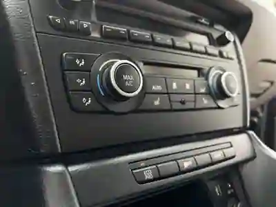 BMW X1 2014 - 13500 EUR, 208000 km - AUTO.MOTO.pt - 208000km - foto 13 de 17