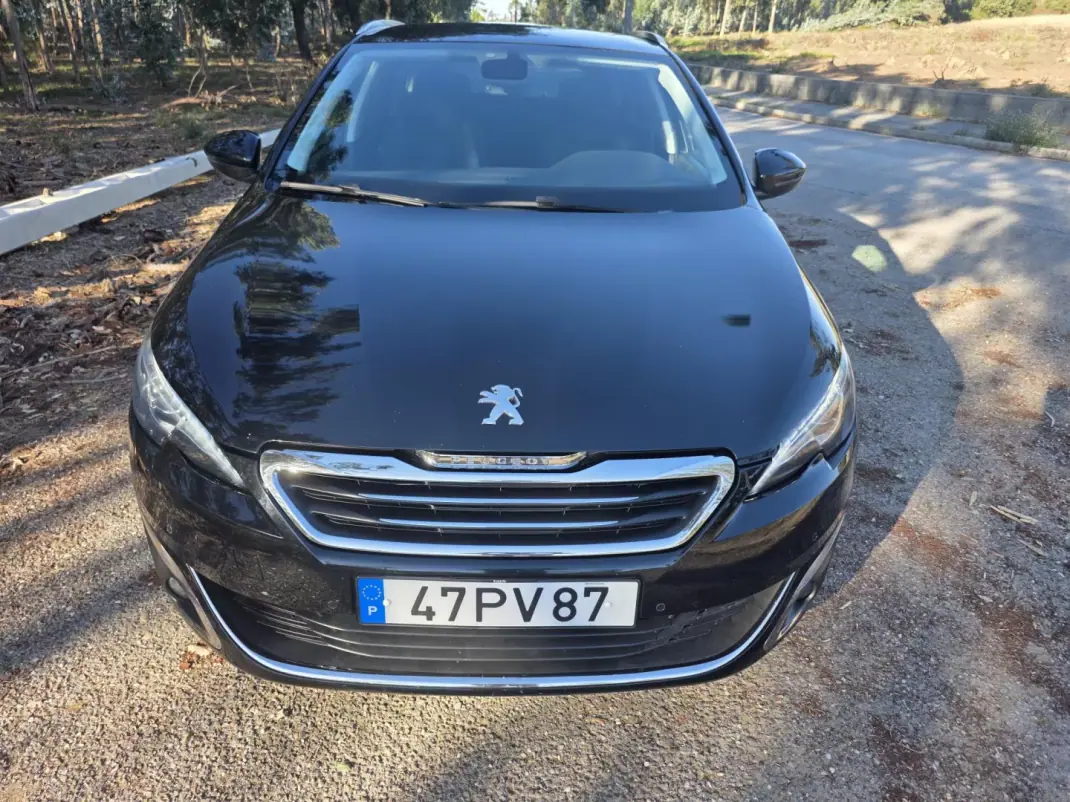 Peugeot 308 SW 2015 - 7500 EUR, 280000 km - 280000km - foto 23 de 56