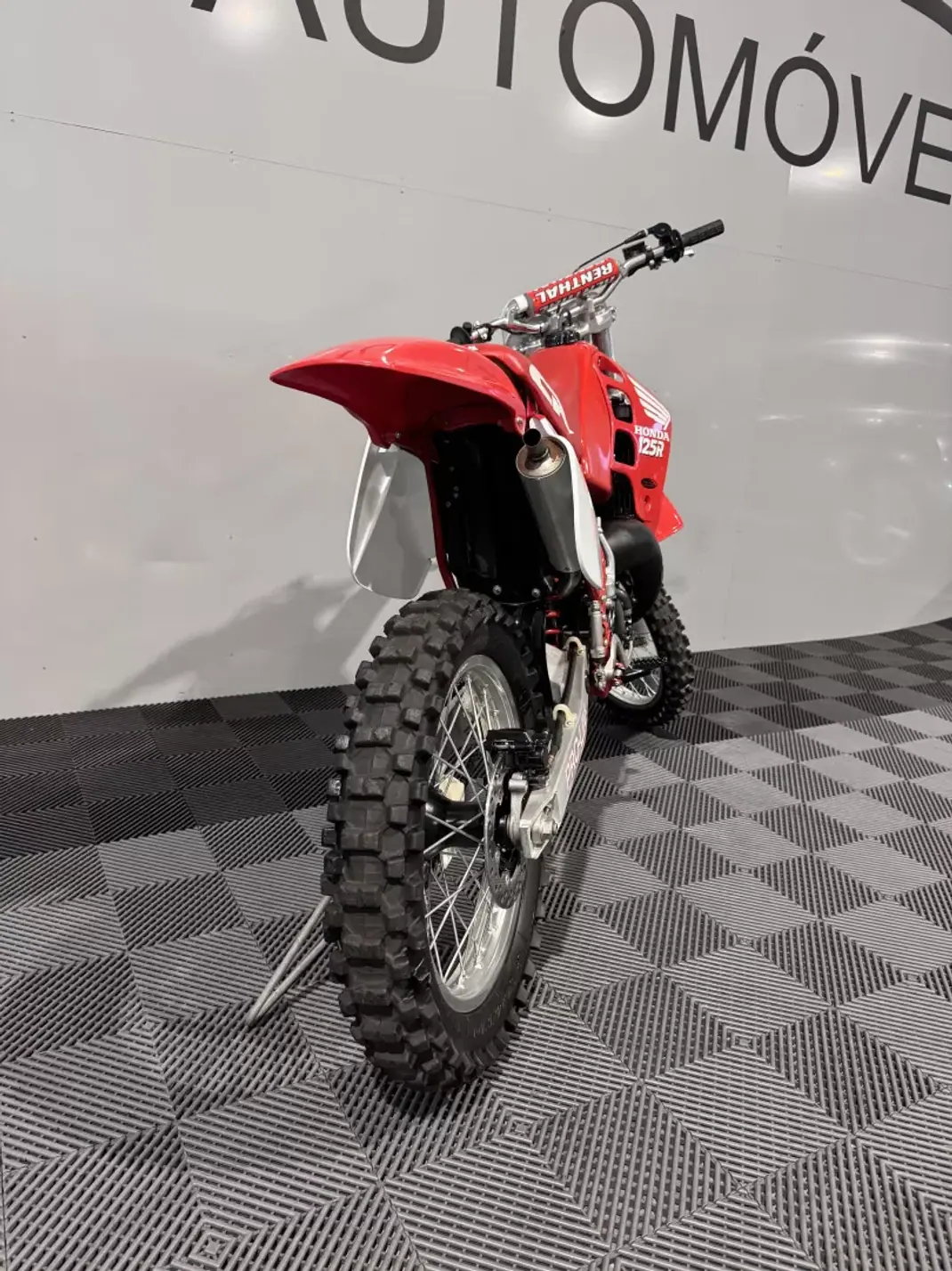 Honda CR 125R 1989 - 6750 EUR, 1 km - 1km - foto 13 de 22