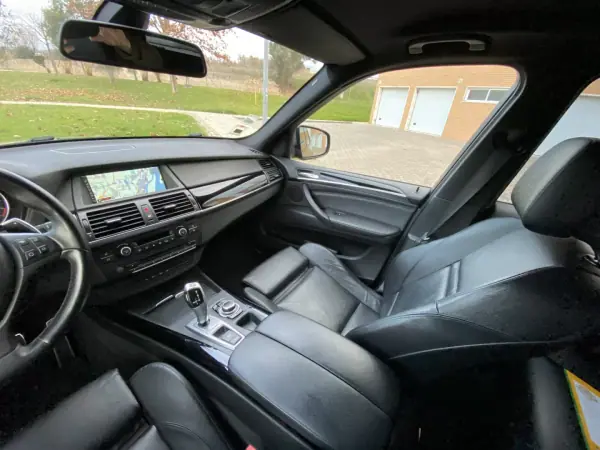 BMW X5 2013 - 23965 EUR, 239000 km - AUTO.MOTO.pt - 239000km - foto 7 de 32