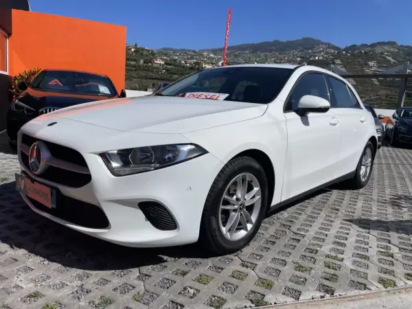 Mercedes-Benz A 180 2018 - 20950 EUR, 168400 km - AUTO.MOTO.pt - 168400km - foto 3 de 12