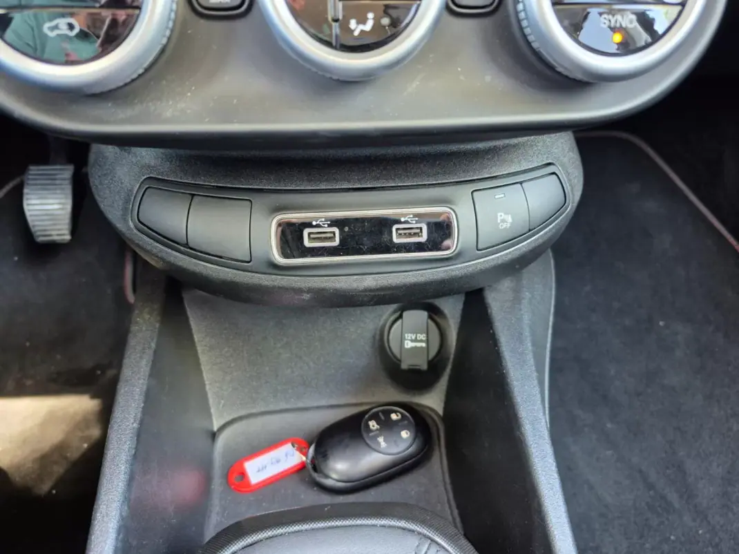 Fiat 500X 2023 - 18900 EUR, 42057 km - 42057km - foto 14 de 24