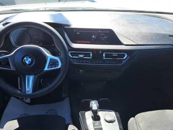 BMW 216 Gran Coupé 2020 - 24990 EUR, 92266 km - AUTO.MOTO.pt - 92266km - foto 14 de 51