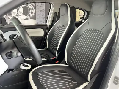 Renault Twingo 2021 - 10800 EUR, 86540 km - AUTO.MOTO.pt - 86540km - foto 7 de 22