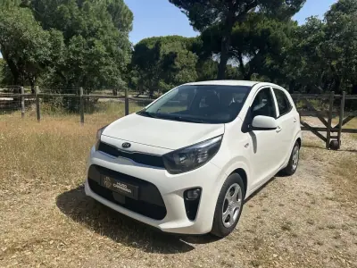 Kia Picanto 2021 - 10450 EUR, 86000 km - AUTO.MOTO.pt - 86000km - foto 2 de 11