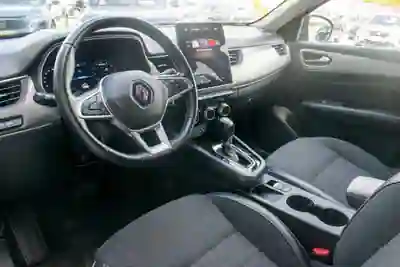 Renault Arkana 2023 - 22900 EUR, 73765 km - AUTO.MOTO.pt - 73765km - foto 5 de 15