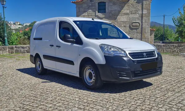 Peugeot Partner 2018 — foto 3 de 10