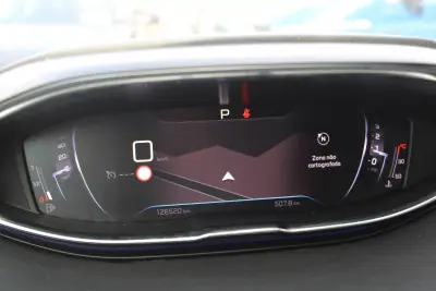 Peugeot 3008 2021 - 22490 EUR, 126000 km - AUTO.MOTO.pt - 126000km - foto 21 de 27