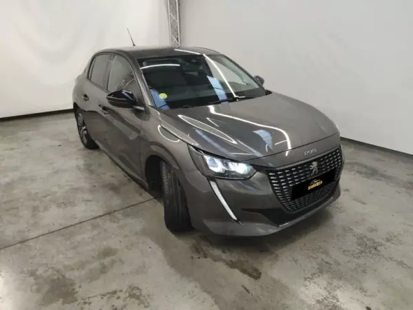 Peugeot 208 2023 - 14550 EUR, 98998 km - 98998km - foto 2 de 10
