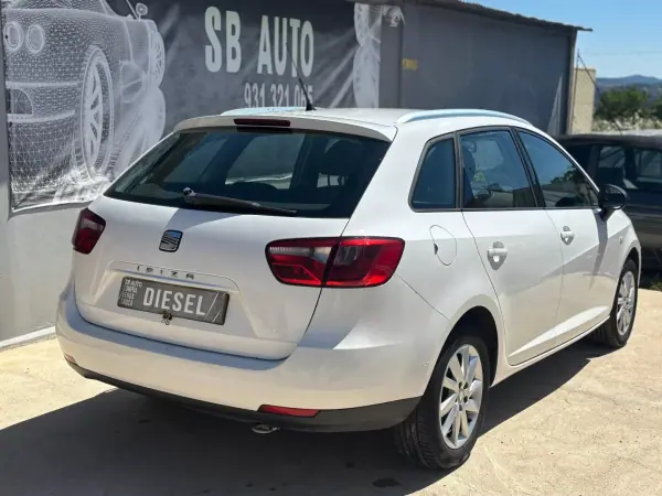 SEAT Ibiza ST 2013 - 6500 EUR, 205000 km - AUTO.MOTO.pt - 205000km - foto 5 de 21
