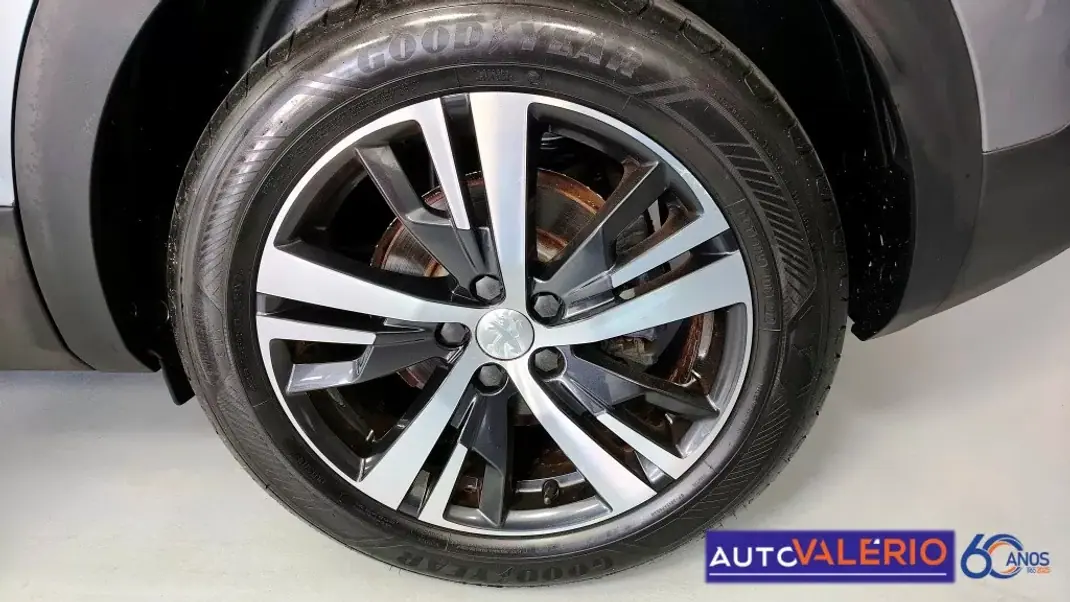 Peugeot 3008 2019 - 20950 EUR, 75140 km - 75140km - foto 37 de 39