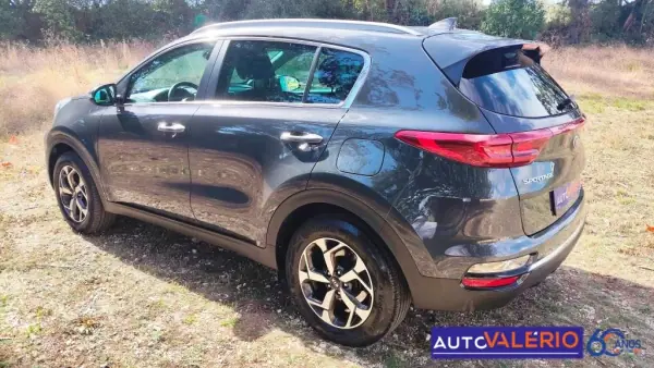 Kia Sportage 2021 — photo 3 of 37