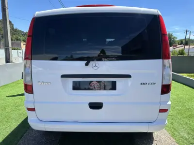 Mercedes-Benz Vito 2010 - 14900 EUR, 340000 km - AUTO.MOTO.pt - 340000km - foto 16 de 47