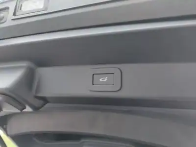 Land Rover Range Rover Sport 2023 - 129990 EUR, 20427 km - AUTO.MOTO.pt - 20427km - foto 26 de 33