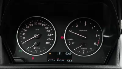 BMW 216 Active Tourer 2017 - 17999 EUR, 112071 km - AUTO.MOTO.pt - 112071km - foto 11 de 45