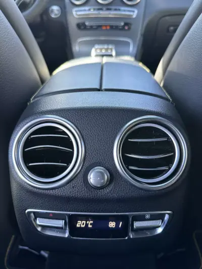 Mercedes-Benz GLC 63 AMG 2018 - 75000 EUR, 100000 km - 100000km - foto 78 de 93