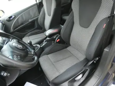 SEAT Leon 2008 - 8500 EUR, 280000 km - AUTO.MOTO.pt - 280000km - foto 14 de 21