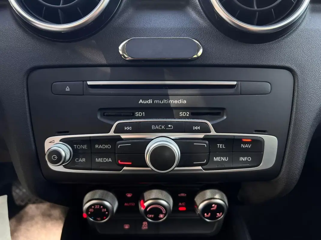 Audi A1 Sportback 2016 - 14995 EUR, 145170 km - AUTO.MOTO.pt - 145170km - foto 28 de 34