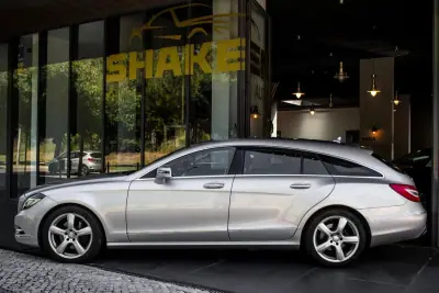Mercedes-Benz CLS 250 2014 - 24550 EUR, 152749 km - AUTO.MOTO.pt - 152749km - foto 2 de 39
