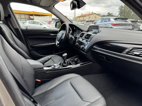 BMW 116 2016 - 12990 EUR, 155000 km - AUTO.MOTO.pt - 155000km - foto 14 de 36