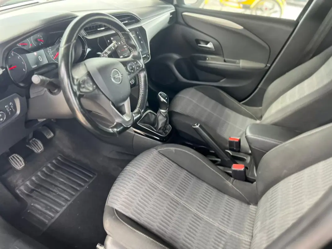 Opel Corsa 2021 - 12750 EUR, 103000 km - AUTO.MOTO.pt - 103000km - foto 11 de 13