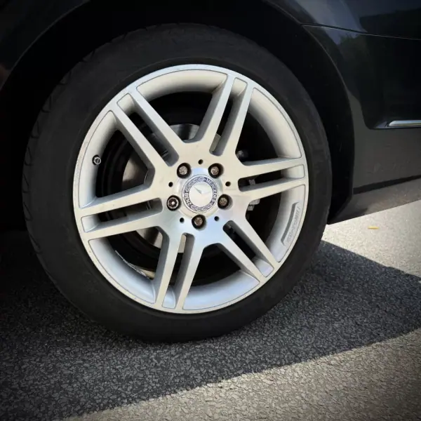Mercedes-Benz C 180 2011 - 8900 EUR, 350000 km - AUTO.MOTO.pt - 350000km - foto 11 de 28