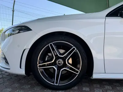 Mercedes-Benz A 180 2023 - 33900 EUR, 32802 km - AUTO.MOTO.pt - 32802km - foto 6 de 17