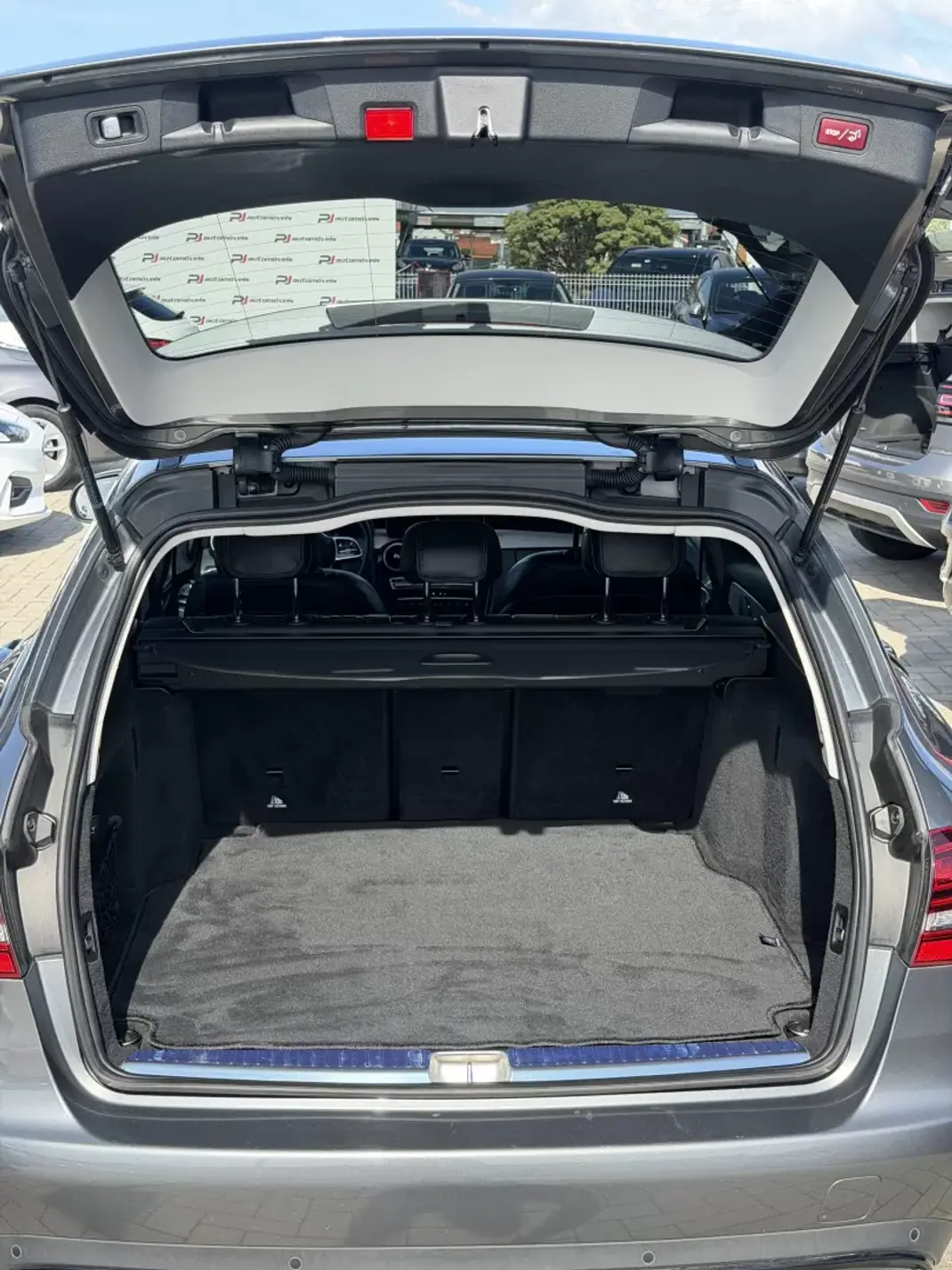 Mercedes-Benz C 220 2019 - 24990 EUR, 171306 km - AUTO.MOTO.pt - 171306km - foto 19 de 24