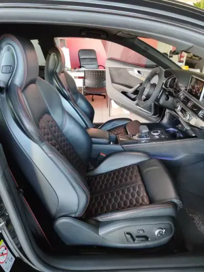 Audi RS5 2018 - 56000 EUR, 142000 km - AUTO.MOTO.pt - 142000km - foto 18 de 49