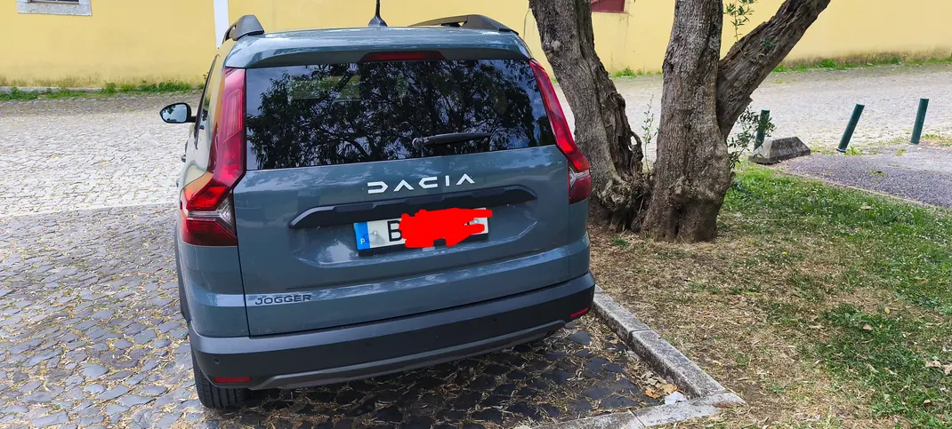 Dacia Jogger 2024 - 16000 EUR, 113000 km - AUTO.MOTO.pt - 113000km - foto 3 de 5