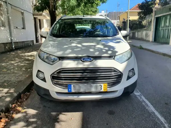 Ford EcoSport 2014 - 10900 EUR, 137000 km - AUTO.MOTO.pt - 137000km - foto 2 de 20